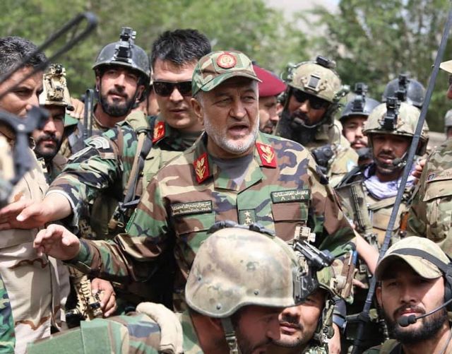 بسم الله محمدي: جګړه شديده ده؛ خو افغان ځواکونه د حالاتو د کنټرول توان لري