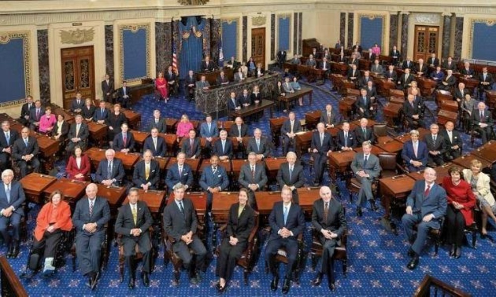 د امریکا مشرانو جرګې غړی؛ له افغانستان د امریکایي ځواکونو وتل، د امریکا پر تاریخ یو تور داغ دی