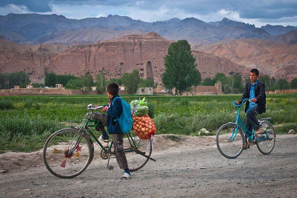 بامیان کې یوې نجلۍ د جبري واده له امله ځان زندۍ کړی او مړه ده