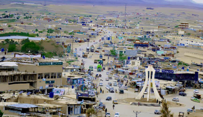 زابل کې ۲۰ ښوونځي او چک ډېمونه جوړېږي