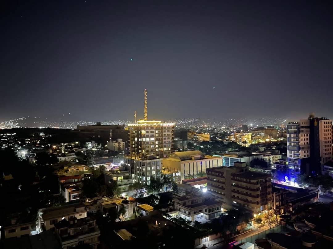 د وړمې شپې زلزله کې د قربانیانو شمېر نږدې سلو تنو ته ورسېد