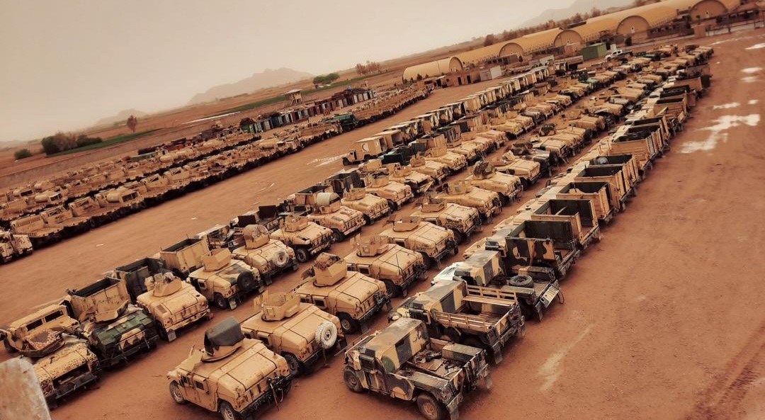 دفاع وزارت: ۳۰۰ تخریب شوي پوځي وسایط بېرته ترمیم او فعال شوي