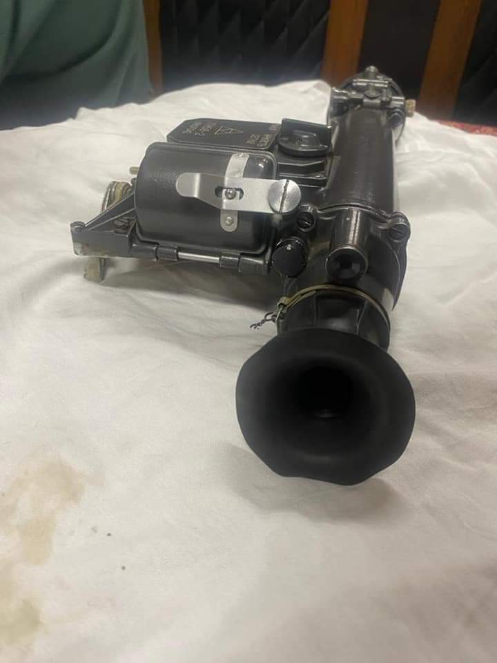 کابل کې درې تنه د وسلو د دوربین د پلور په تړاو ونیول شول