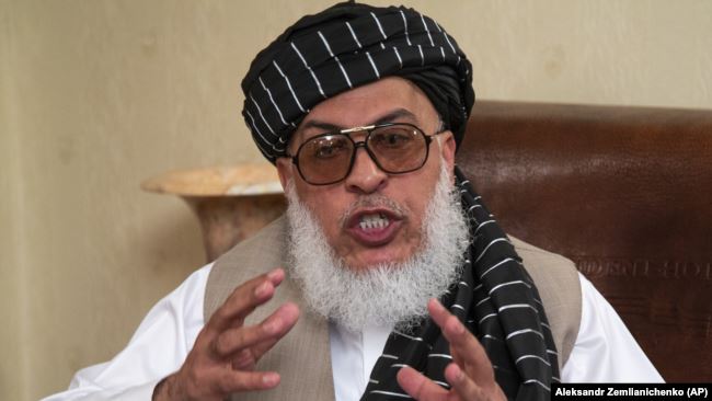 طالبانو او برتانیې په قطر کې پر افغانستان خبرې کړې