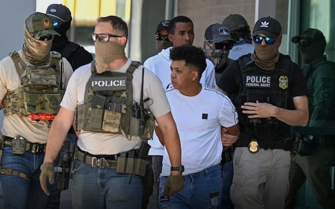 له امريکا د کډوالو د شړلو ګواښ؛ سترې محکمې د ټرمپ پرېکړه منلې