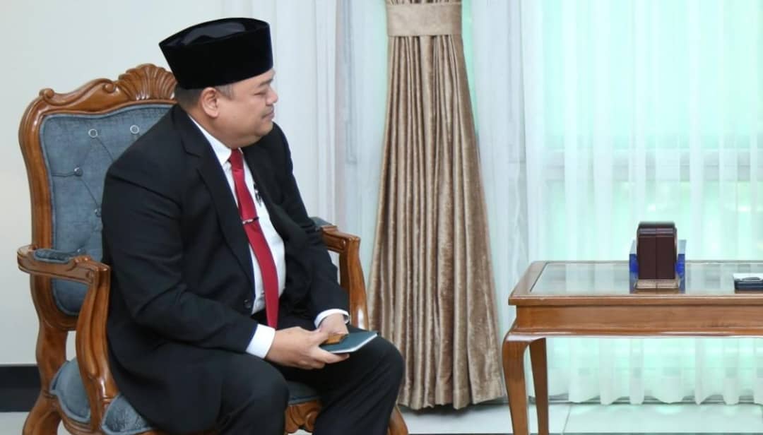 متقي: له اندونیزیا سره د اړیکو پراختیا ته لېواله یوو