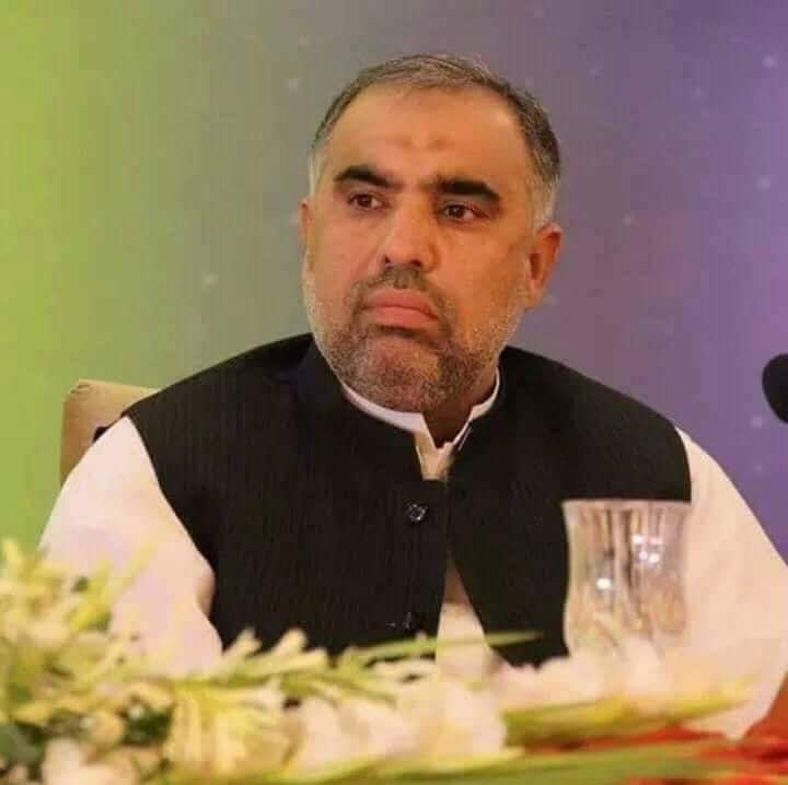 اسد قیصر: پاکستان د ترهګرو ملاتړ نه کوي