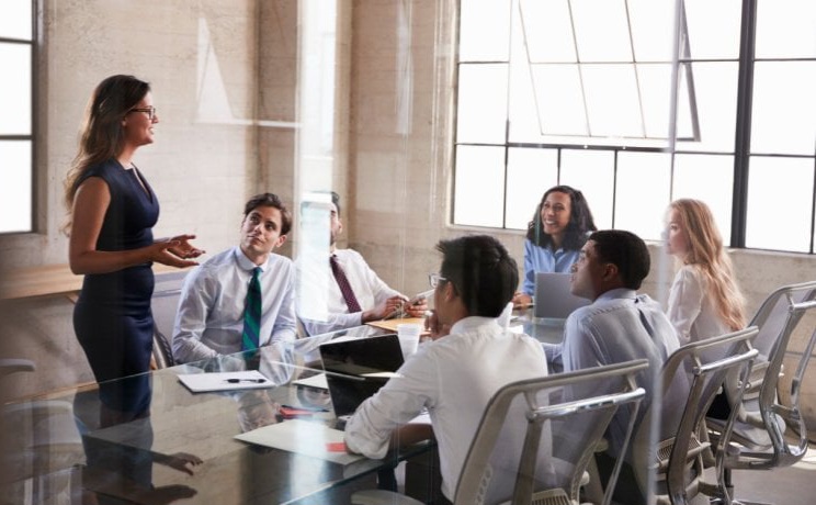 د رهبرۍ ځانګړتياوې: