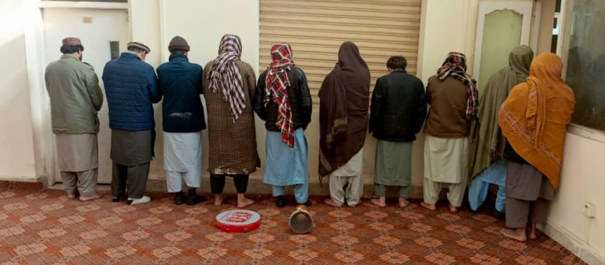 تخار کې لس کسان د نڅا او موسیقي غږولو په تور نیول شوي