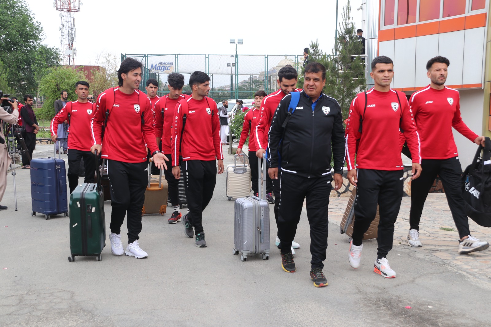 د افغانستان فوټبال ملي لوبډله سعودي ته روانه شوه