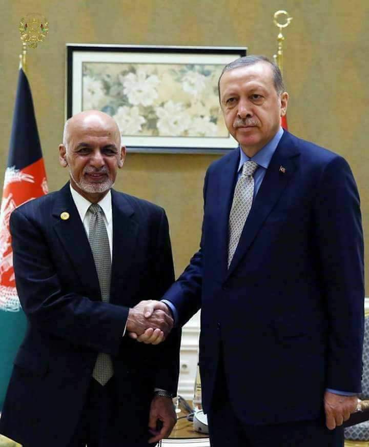 چودري:  که پاکستان په افغان سوله کې همکاري ونه کړي خپله به د تباهۍ لور ته لاړ شي