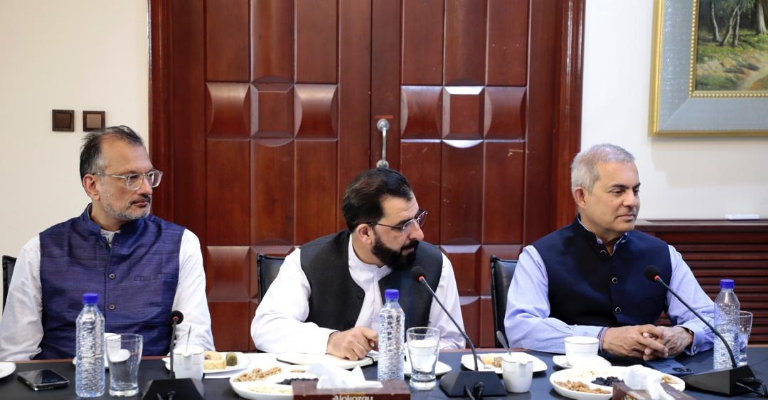 یوناما: هڅه کوو چې له ایرانه د افغان کډوالو د جبري اېستلو مخه ونیسو