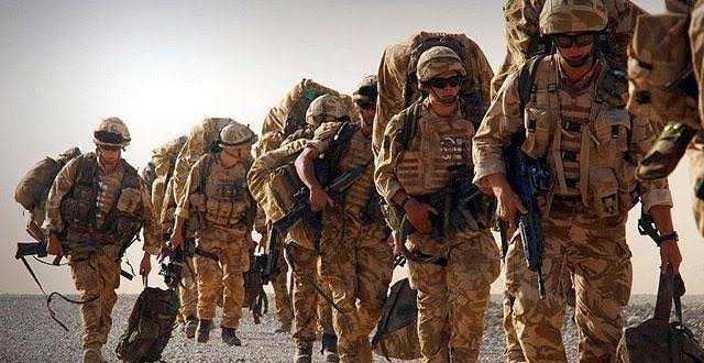 د برېتانیا پخواني چارواکي: برېتانیا دې خپل سرتیري بېرته افغانستان ته ولېږي