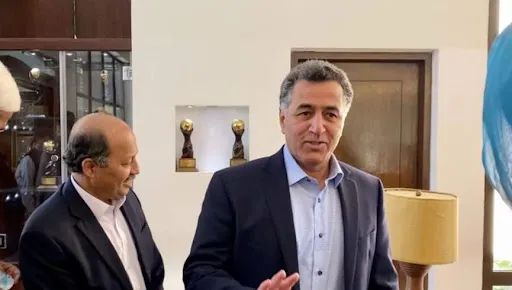 جنرال فیض حمید یو وار بیا د اوسنیو چارواکو مېلمه دی