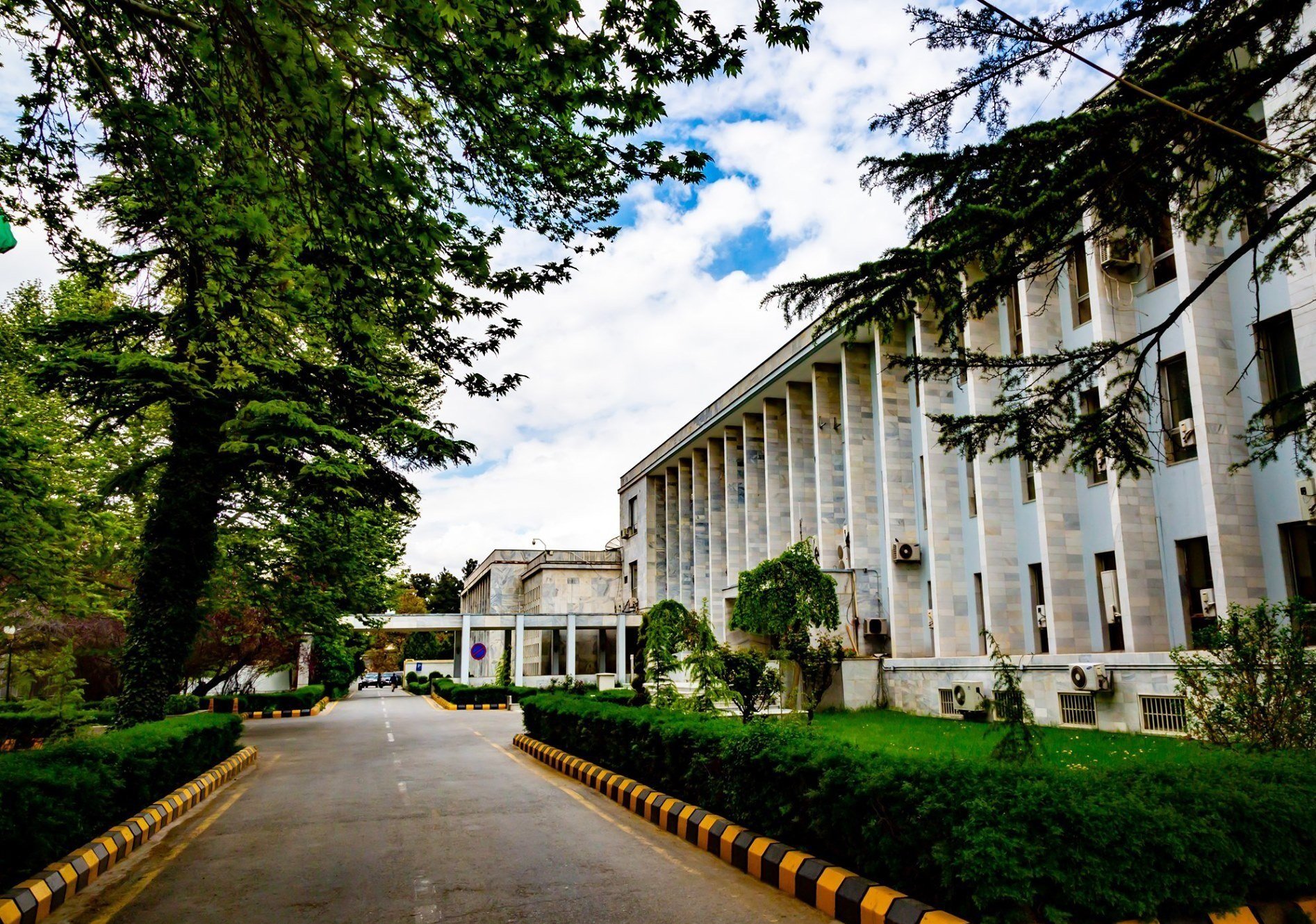 سرپرست حکومت: غزه کې دې د روانې ټول‌وژنې مخه ونیول شي