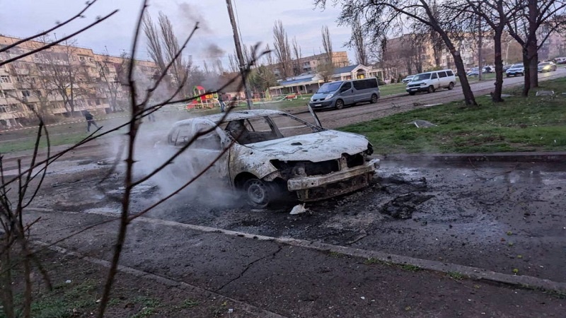 زيلنسکي: روسيې اوکراین کې پر عامو وګړو بريد کړی