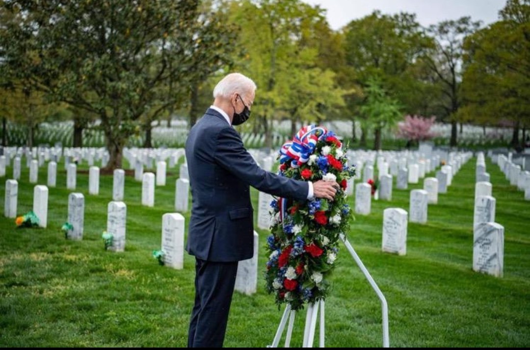 د افغانستان د شل کلن اشغال کتاب وتړل شو