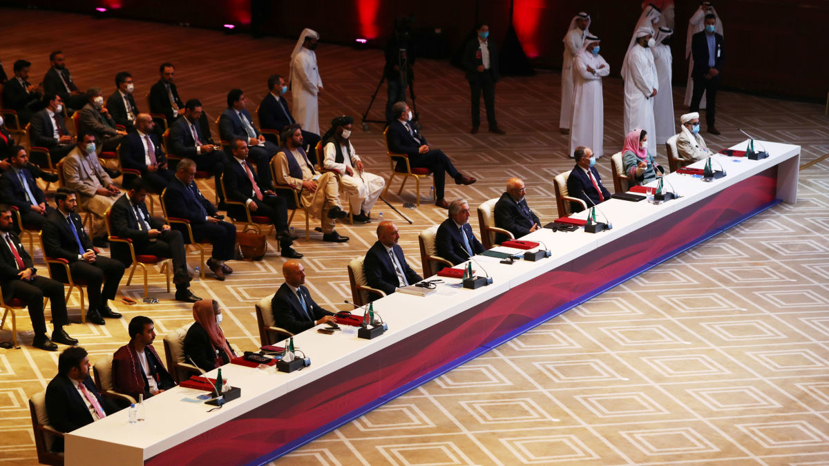 دوحه کې له اوږد ځنډ وروسته عمومي د مذاکراتي ټیمونو ترمنځ ناسته ترسره کیږي