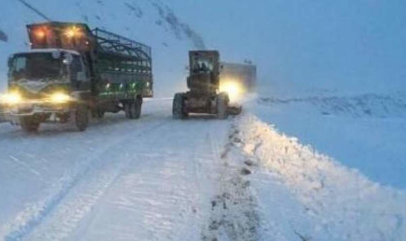 د سالنګونو لار به تر چهارشنبې د لویو موټرو پر مخ تړلې وي