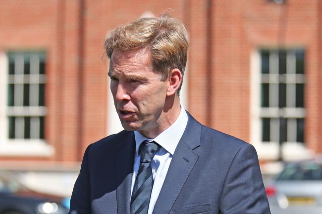 توبیاس ایلووډ: برېتانیا دې بېرته خپل ځواکونه افغانستان ته ولېږي