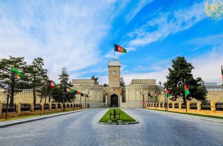 ولسمشر غني:  طالبان زمونږ بې ګنا هېوادوال وژني.