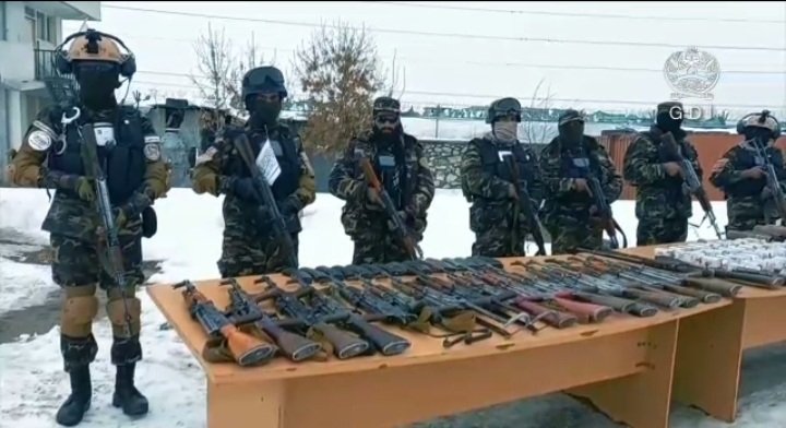 طالبان: میدان‌ورګو کې مو د علي‌پور د وسلو زېرمې کشف کړي