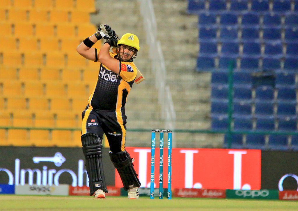 حضرت الله ځاځي پېښور زلمي لوبډله سیمي فاینل ته ورسوله