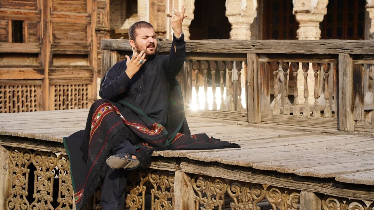 ځوان سندرغاړی ګلورین باچا