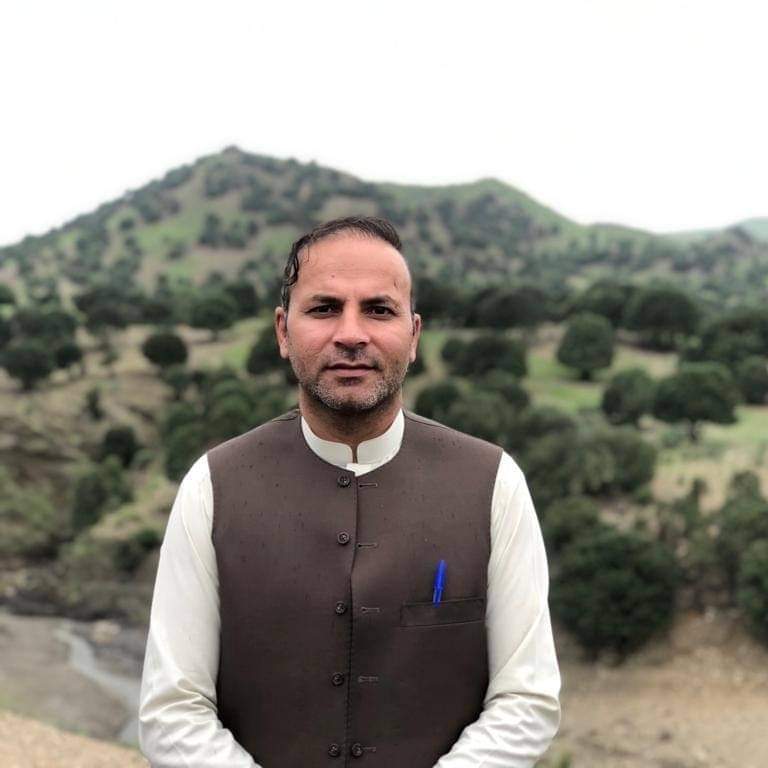 اوېستا او له پښتو ژبې سره يې تړاو