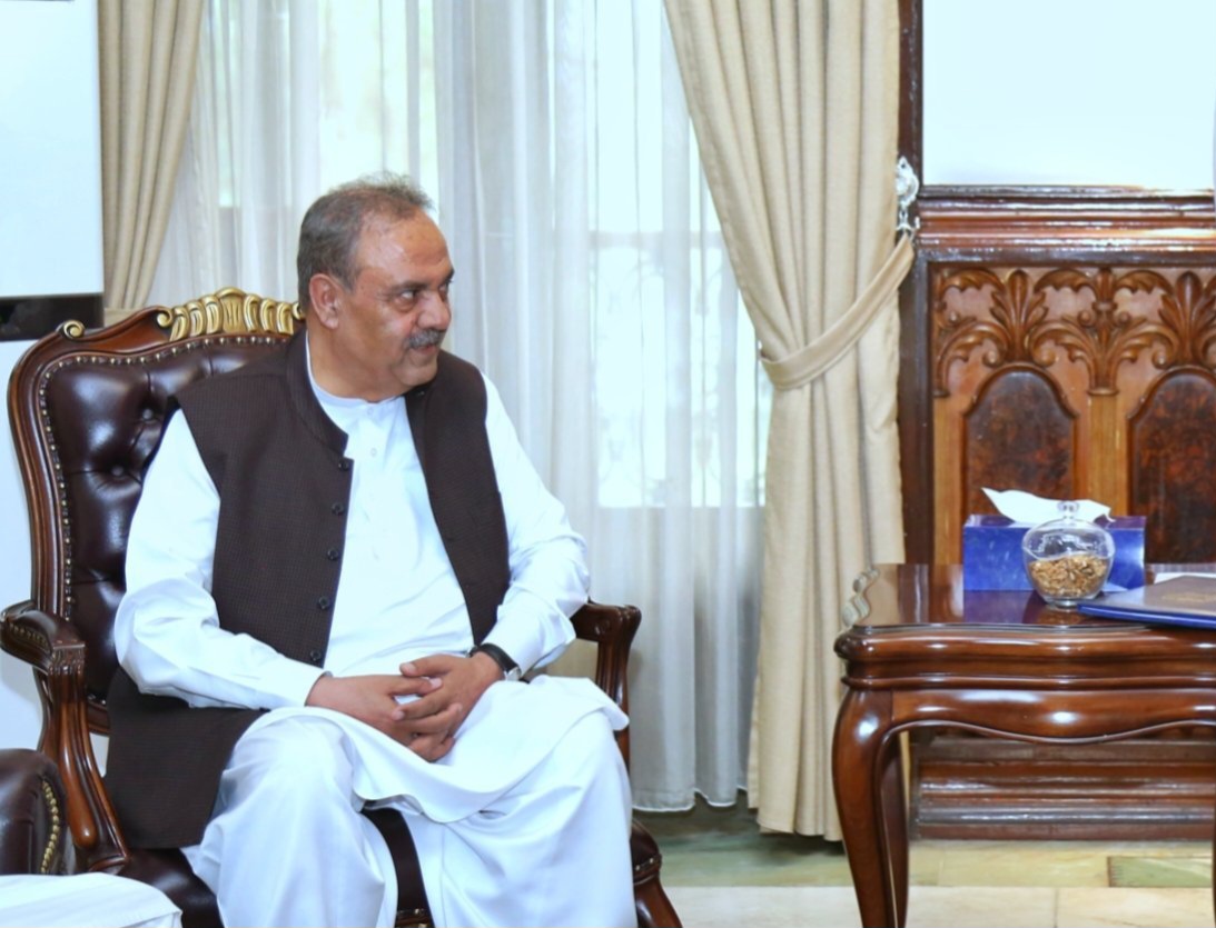 متقي پاکستاني استازي ته له افغان خاورې د امنیتي ګواښونو د مخنیوي ډاډ ورکړی