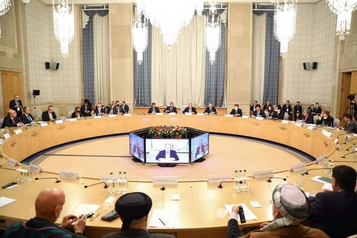 نن مسکو کې د افغان دولت پلاوي د طالبانو له استازو سره خبرې کوي.