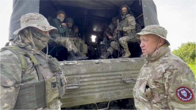 روسیه کې ناکراري؛ د واګنر ډلې مشر خپل جنګیالي بېرته ګرځولي