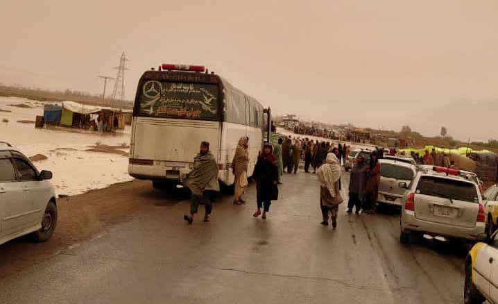 د کندهار - هرات لويه لار د سېلابونو له کبله تړل شوې