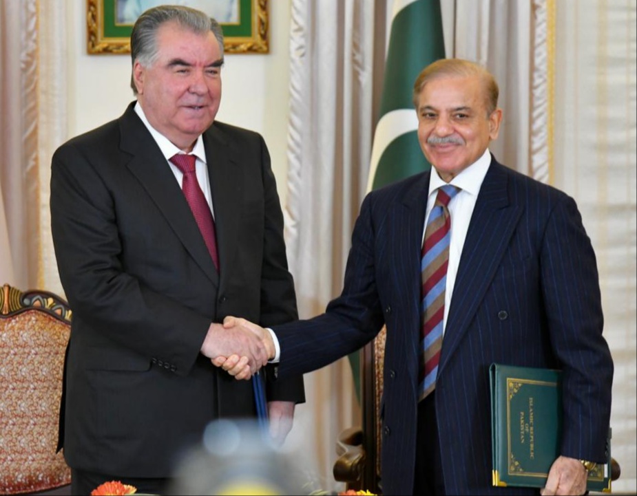 تاجکستان: افغانستان کې باید داسې حکومت رامنځ‌ته شي، چې ټول په‌کې ځان وویني