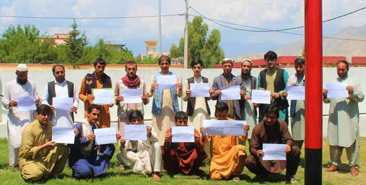 لغمان کې ځوانان د جګړې له ښکېلو خواو د سولې او اوربند غوښتنه کوي.