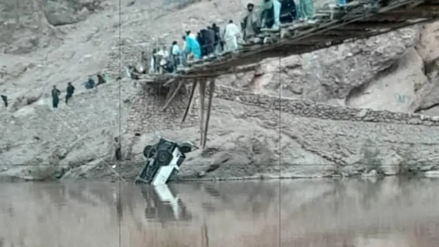 اروزګان کې ۹ کسانو ته مرګ ژوبله اوښتې