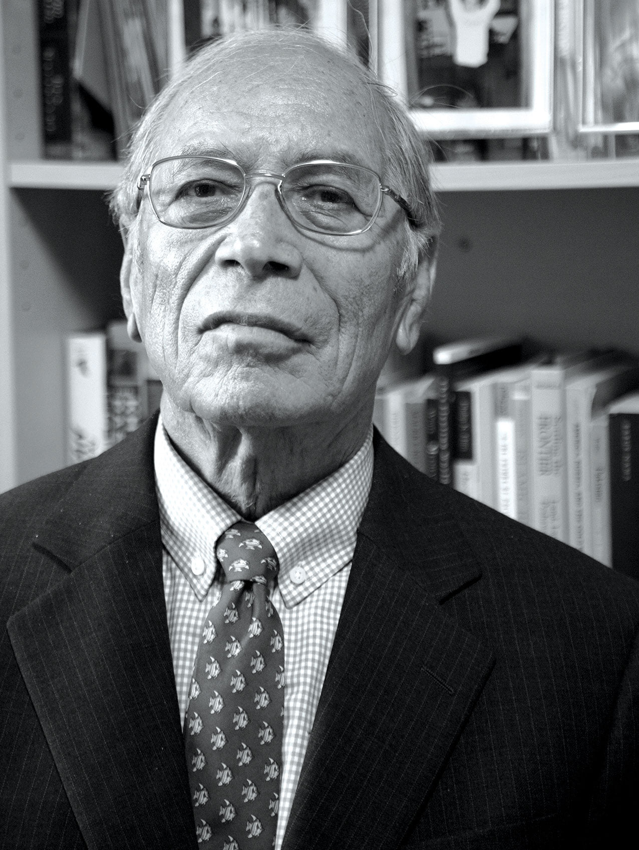 پروفیسور محمد حسن کاکړ کتابونه