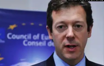 برېتانیا: له پاکستان سره همکاري کوو، چې افغانستان کې ترهګر وځپي