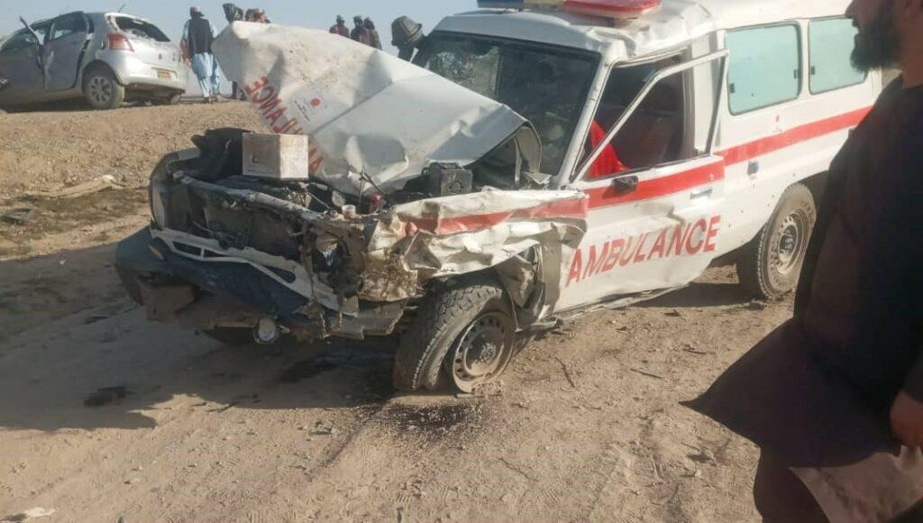 په غزني کې په یوه ټرافیکي پېښه کې دوه تنه مړه شوي