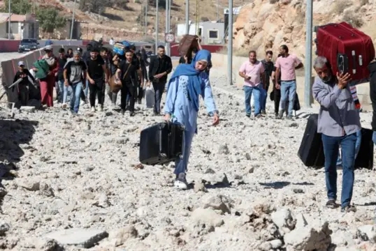 سوریې ته له لبنان په دوه اونیو ۴لکه تنه ور اوختي