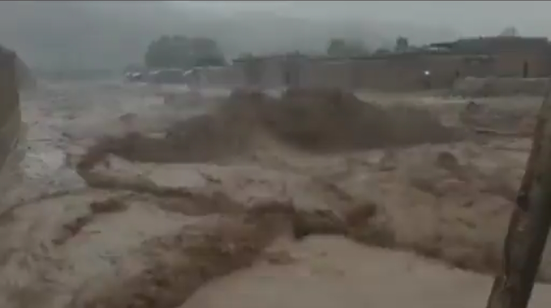 د سختو اورښتونو خبرداری؛ بلخ او جوزجان کې سېلابونه راوتلي