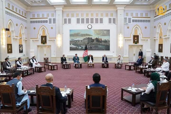 طالبانو سره د خبرو لپاره، افغان سیاسیون بیا دوحې ته ځي