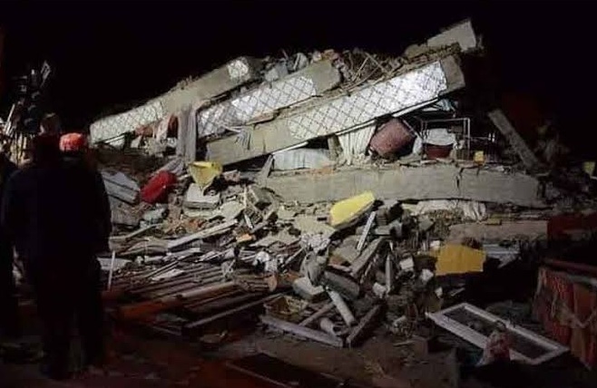 د تېرې شپې زلزلې زیانونه اړولي