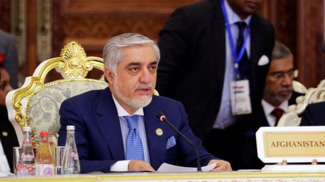 عبدالله عبدالله طالبانو ته: د زور له لارې واک ته نه‌شئ رسېدلای، تېروتي یئ