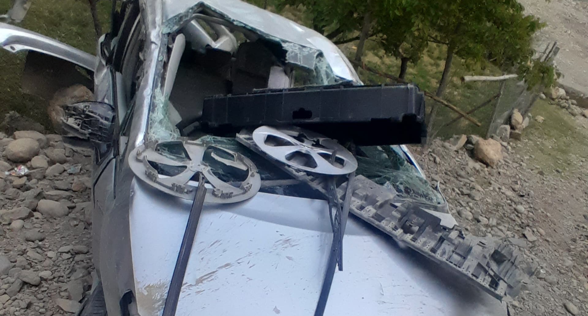 په پنجشېر کې په یوه ټرافیکي پېښه کې دوه کسان مړه شوي