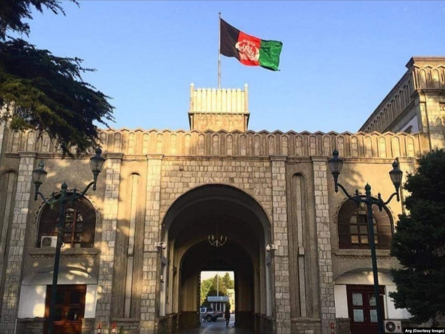 نقد د جمهوریت ښایست دی