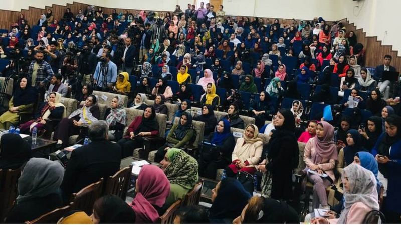 طالبان ولې افغان ښځې په نښه کوي؟