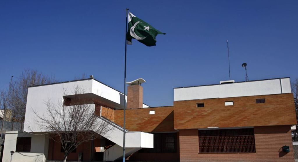 ډار: کابل کې د خپل شارژدافیر کچه سفیر ته لوړوو