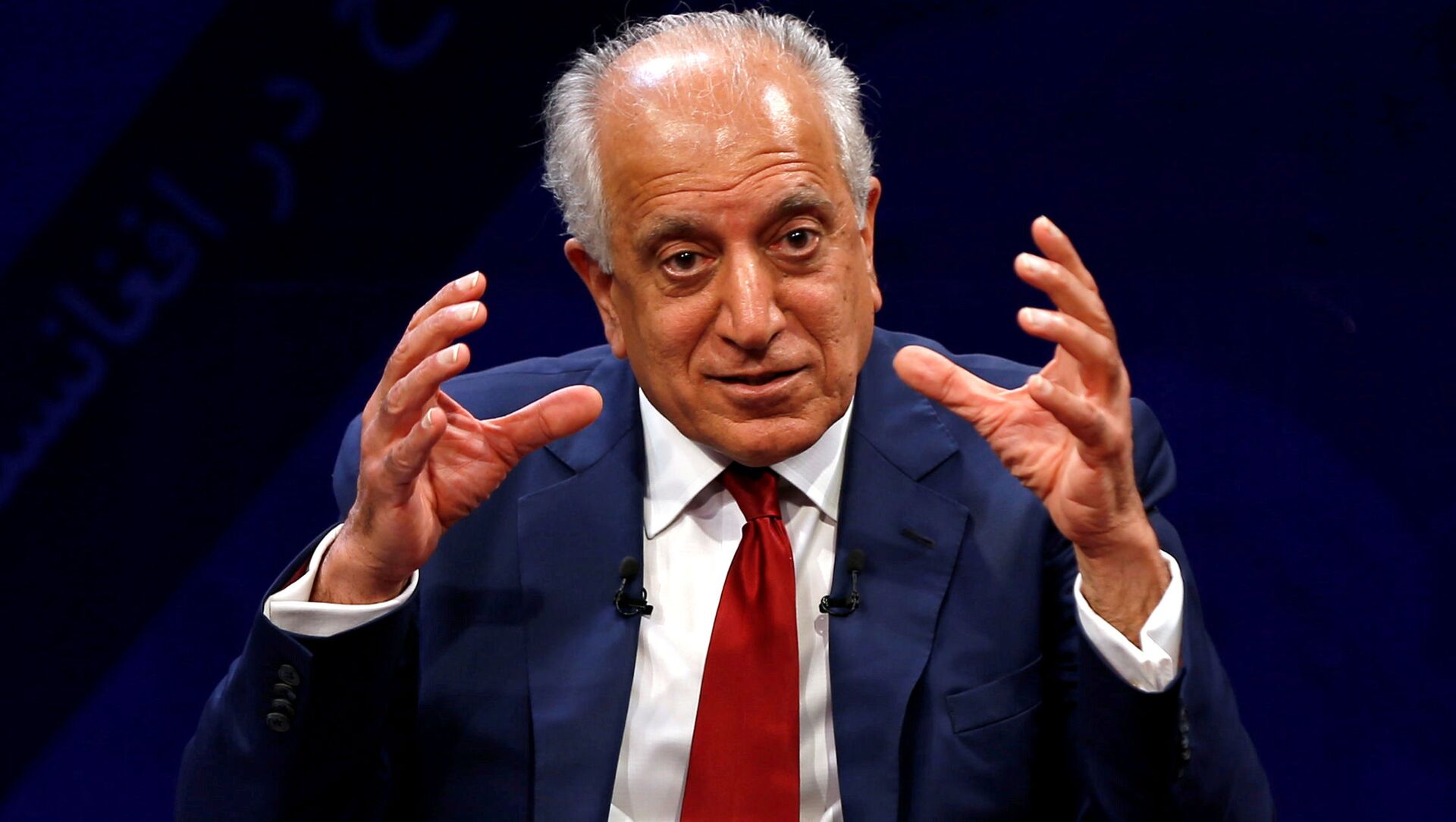 خلیلزاد: اشرف غني د واک وېش منلی وو؛ خو بیا یې هم پښې سپکې کړې