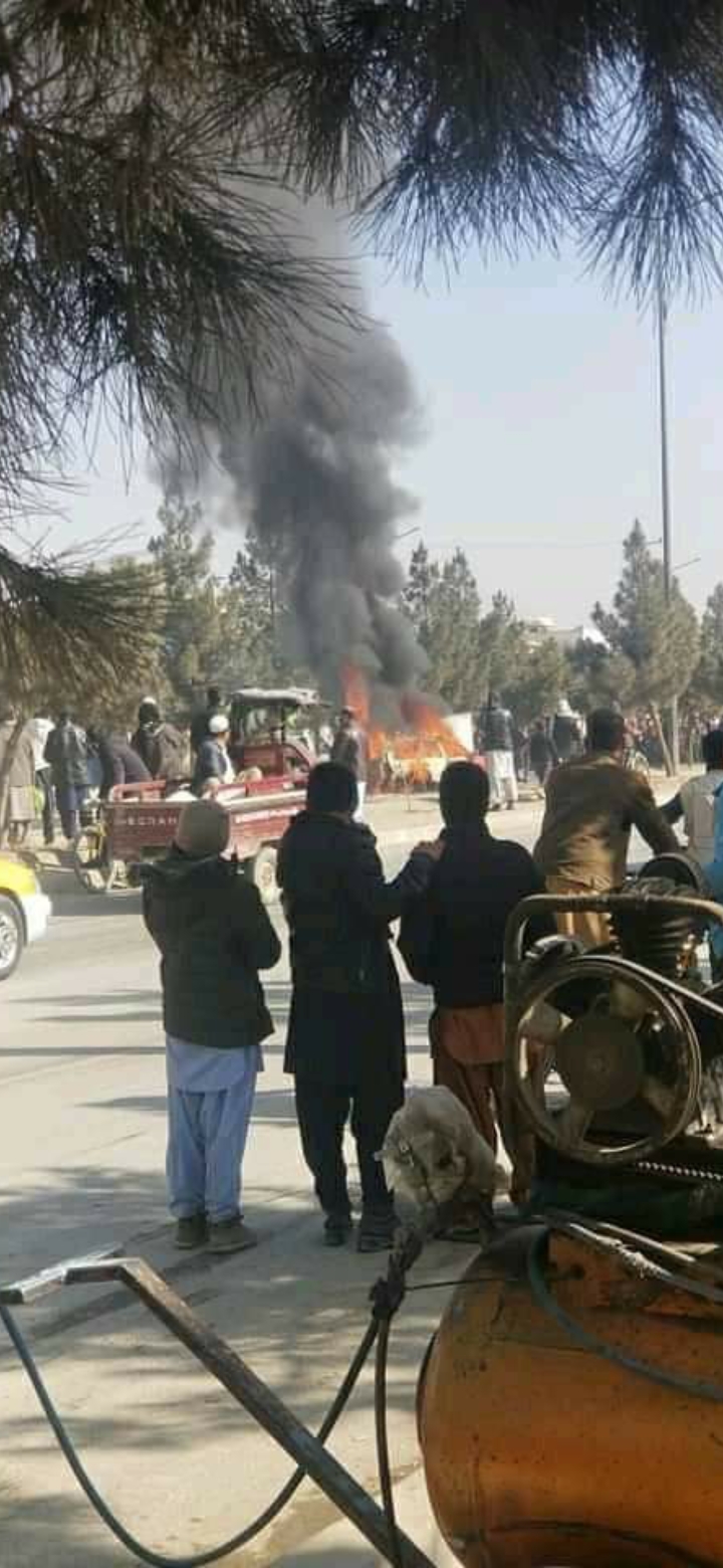 کابل ښار کې یوې چاودنې دوو تنو ته مرګ ژوبله اړولې ده.